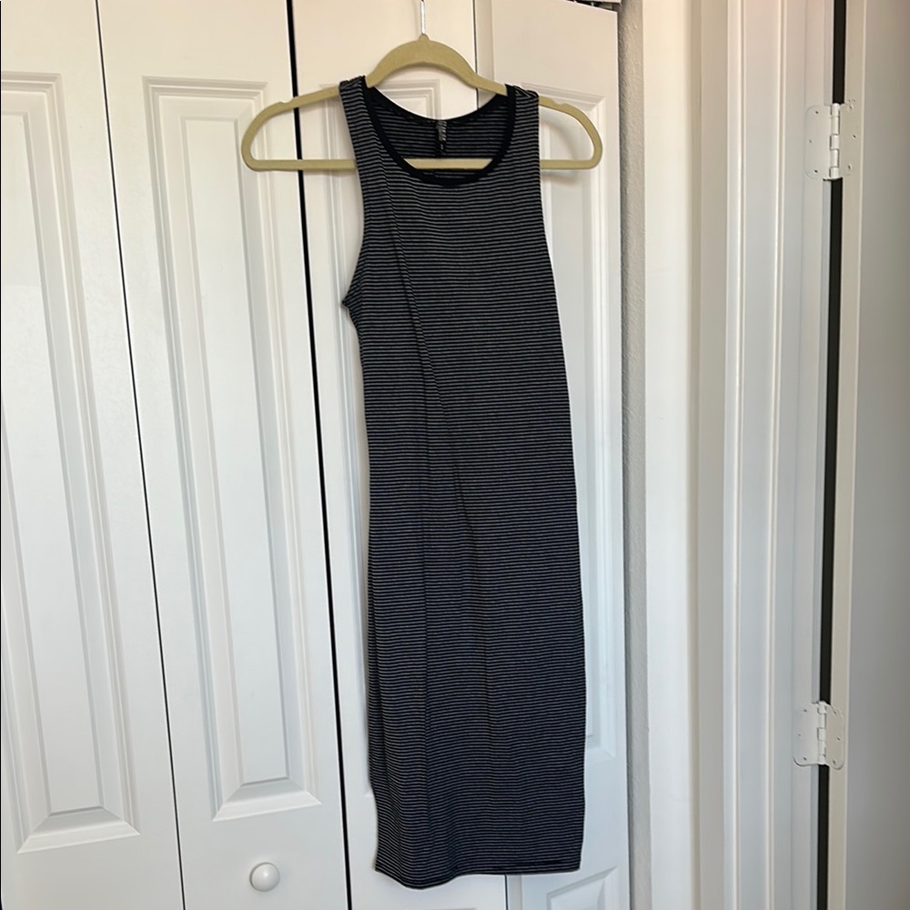 Cotton On Body con Black Striped Dress